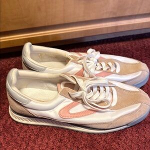 Tretorn Retro Low-Top Sneakers